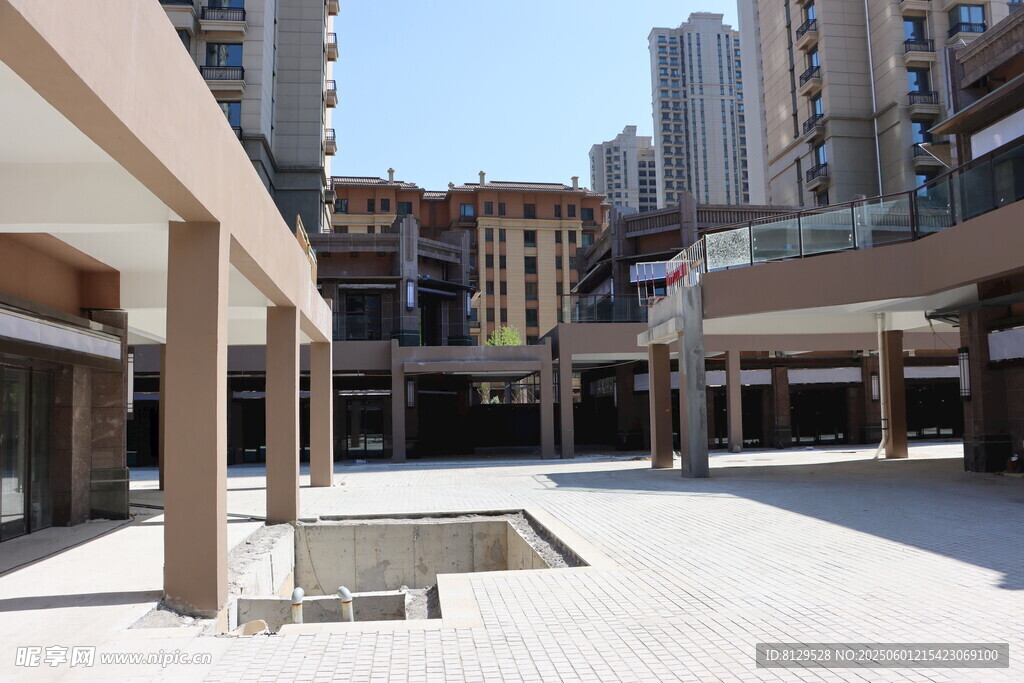 现代小区休闲广场空间