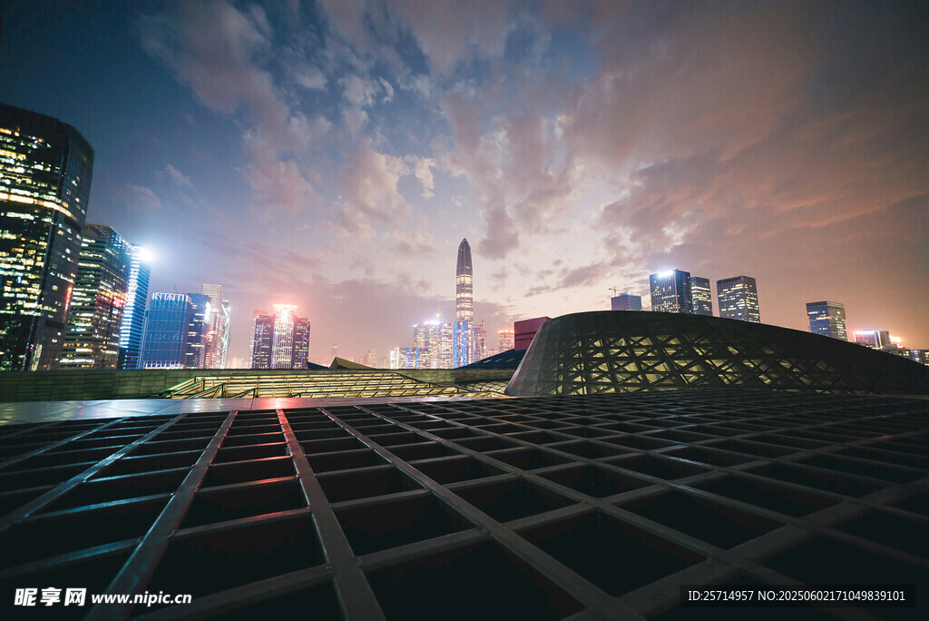 城市夜景俯瞰璀璨天际线
