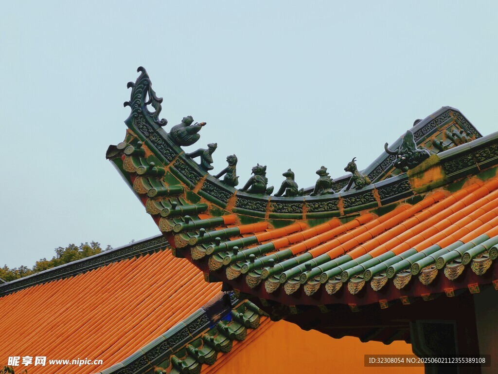 中式古建筑飞檐一角
