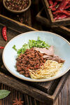 杂酱面 牛肉面