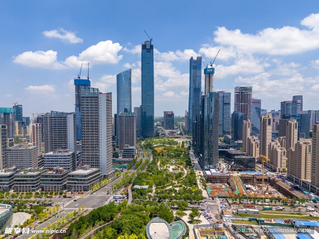 繁华都市天际线俯瞰景观