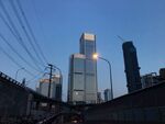 城市天际线与桥梁景观