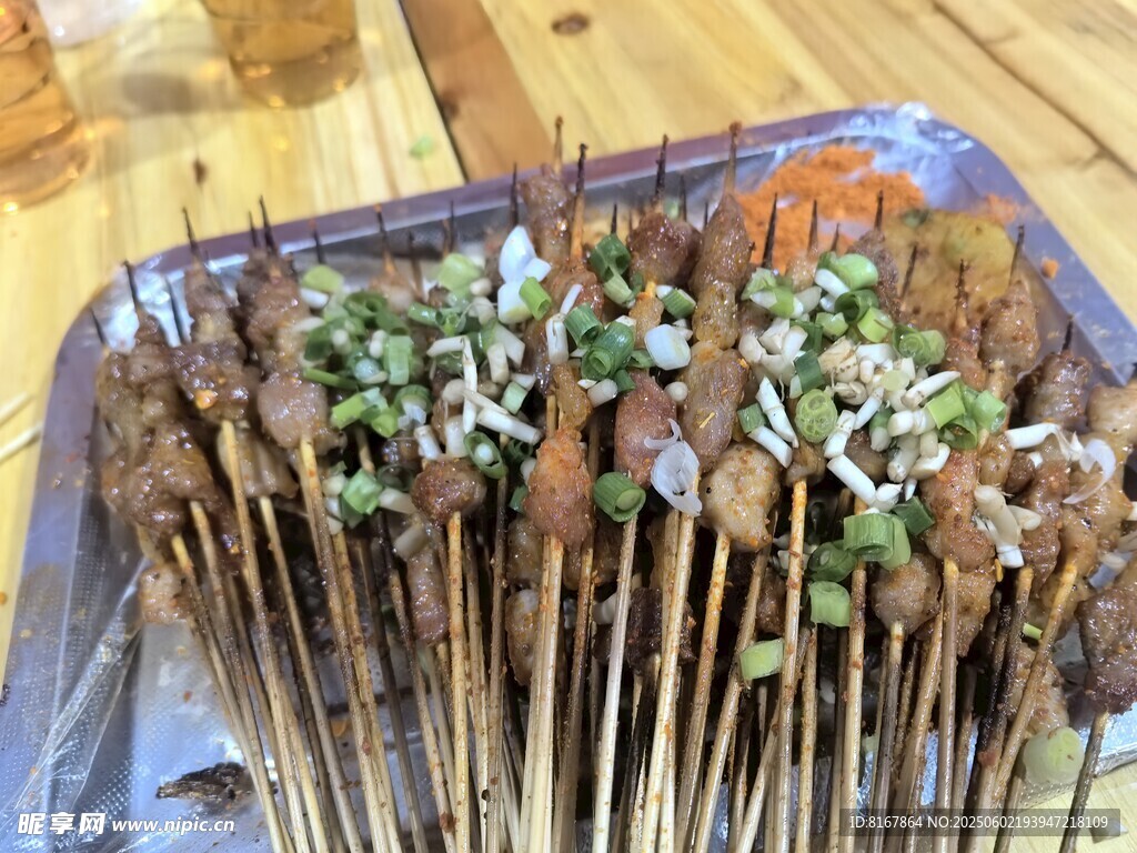 美味烤串诱人呈现