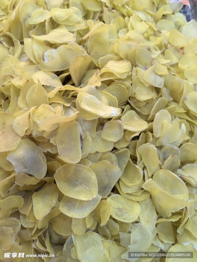 金黄薯片特写