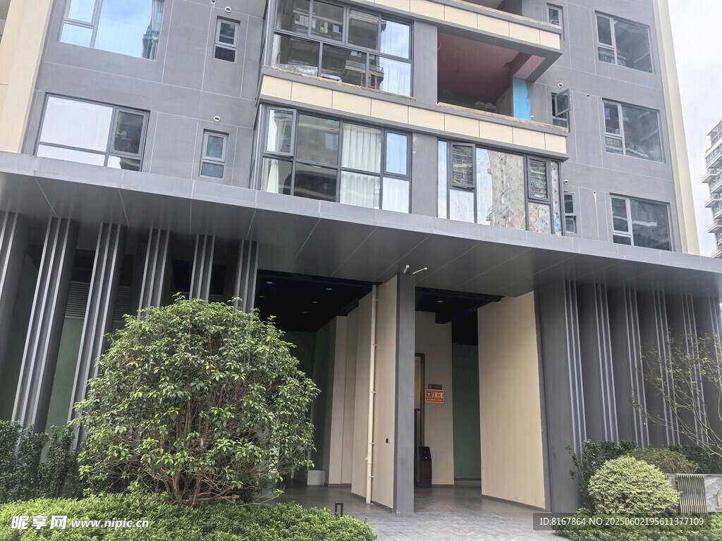 现代风格高层住宅外观