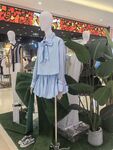 清新蓝裙女装展示