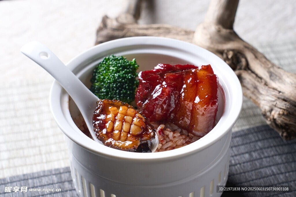 鲍鱼红烧肉