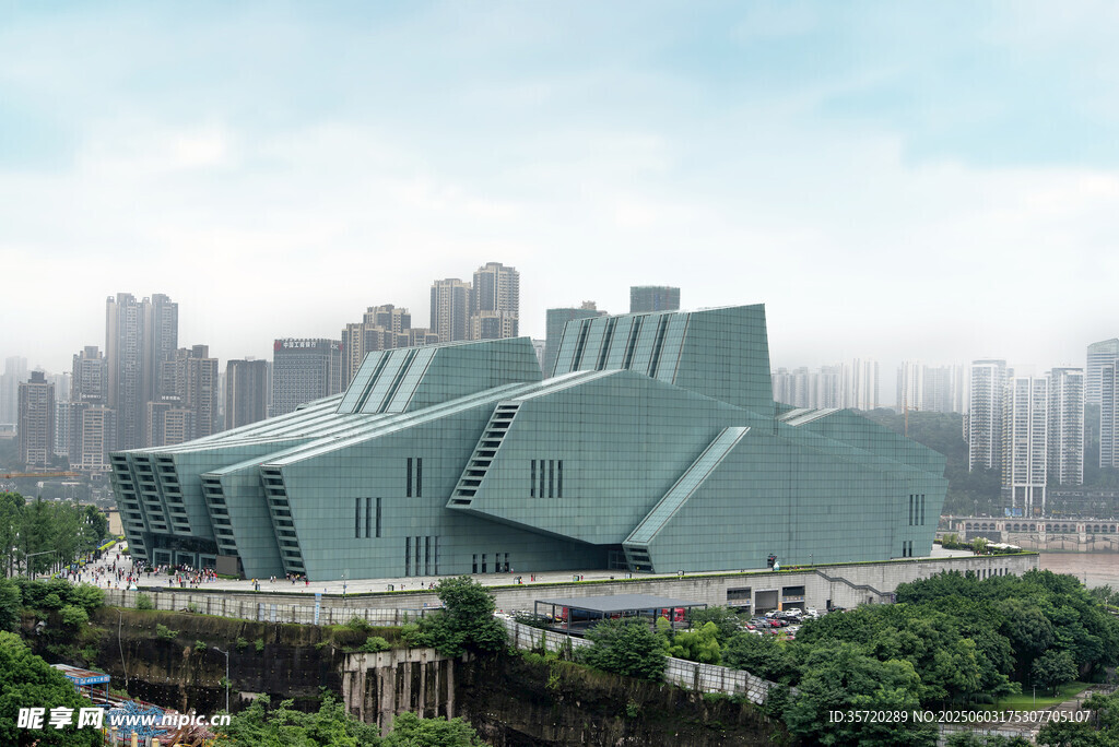 独特造型的现代化建筑