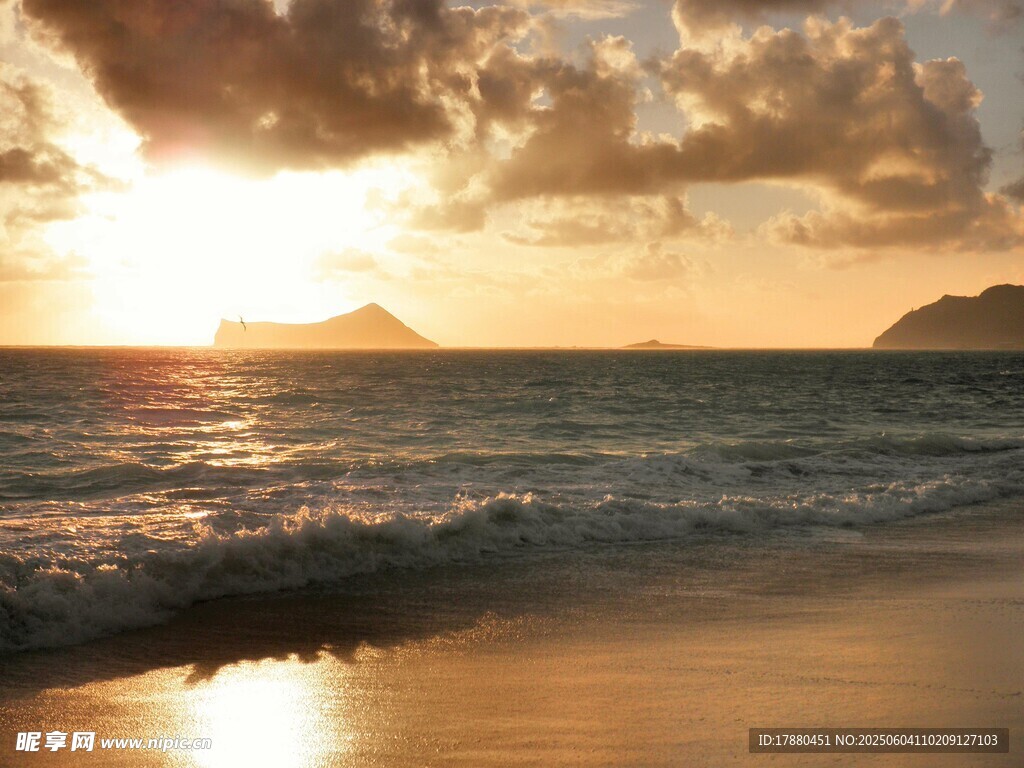 海边日出