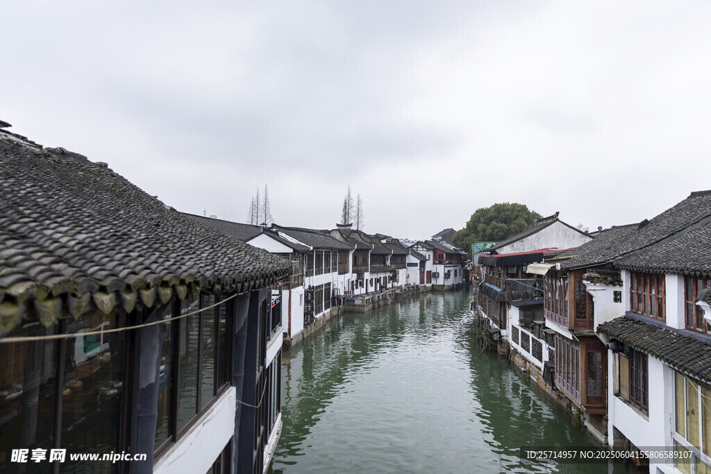江南水乡古巷河道美景