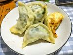 煎饺配蛋 美味早餐选择