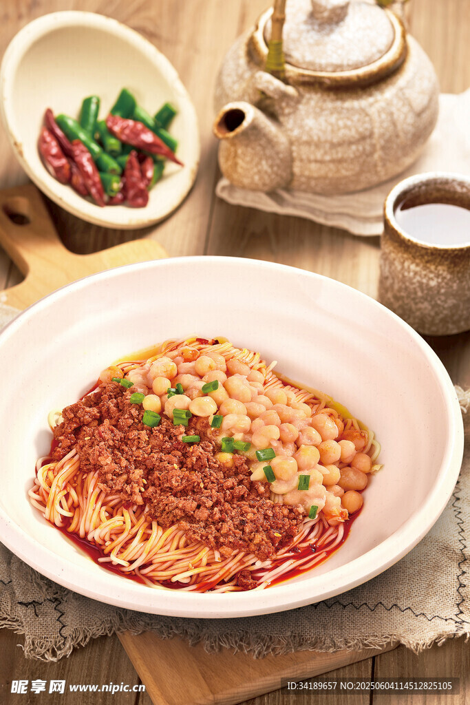 碗杂面 肉酱拌面