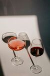 多彩葡萄酒杯展示