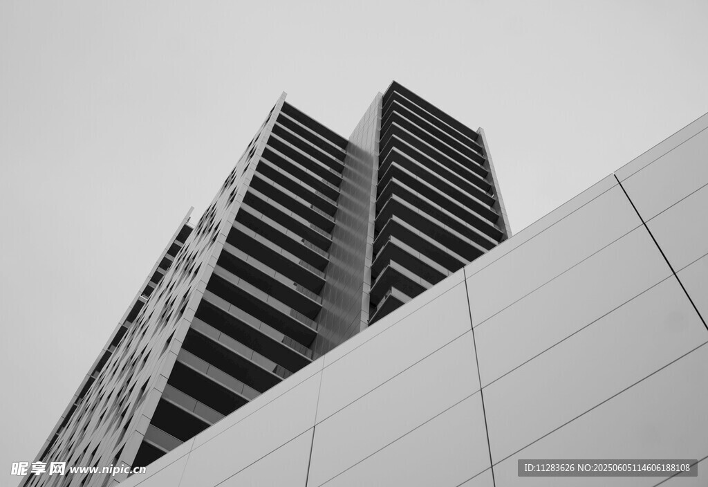 现代高楼建筑外观特写