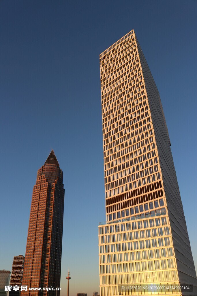 城市高楼景观