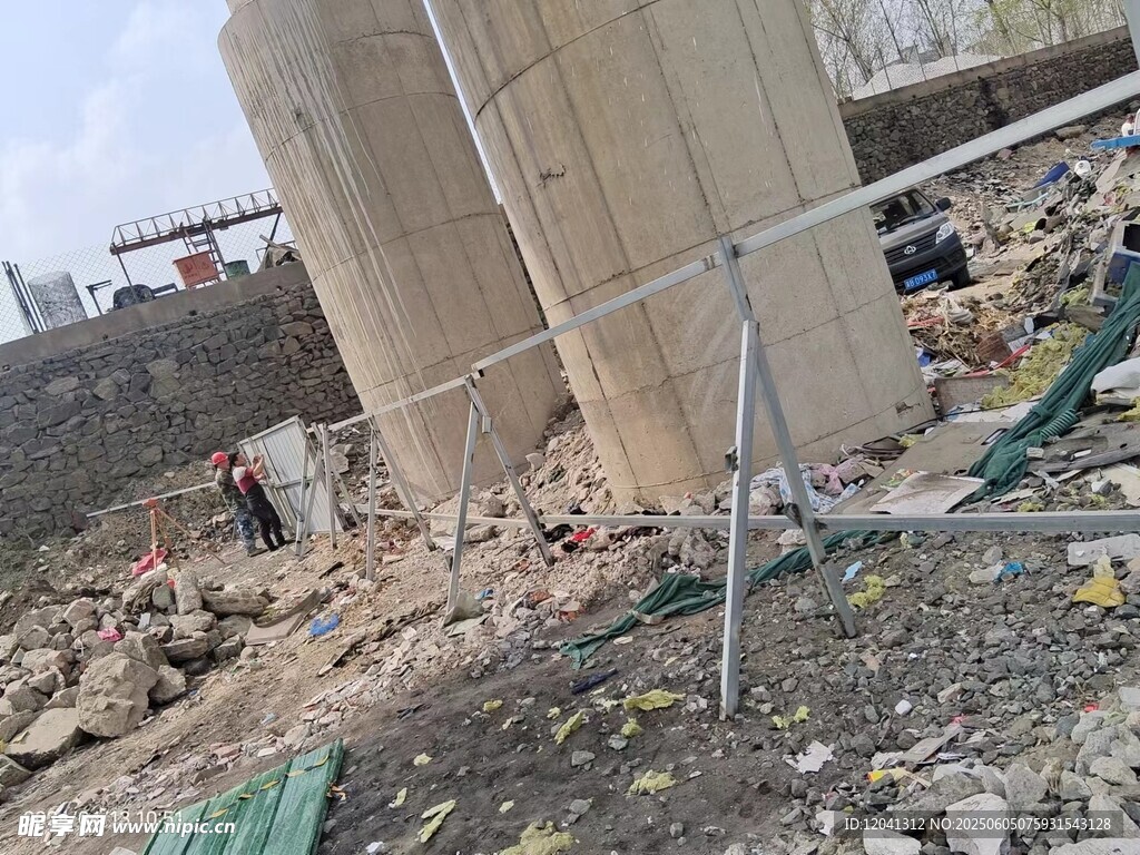 桥梁施工现场景象