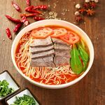 美味牛肉汤面诱人呈现