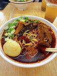 美味牛肉丸子面