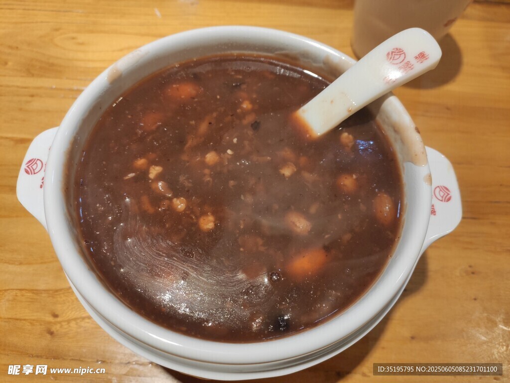 香浓八宝粥 营养又美味