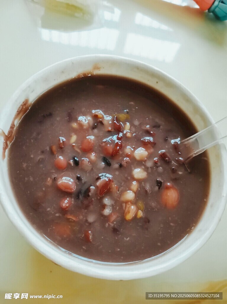 一碗美味的杂豆粥