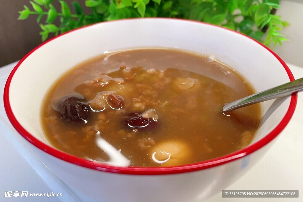 美味红豆薏仁汤一碗