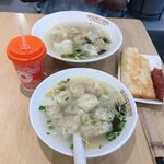 美味馄饨套餐搭配饮品