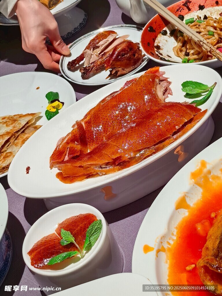 丰盛中式佳肴美食盛宴