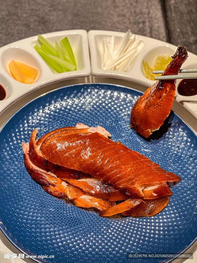 美味龙虾拼盘精致摆盘