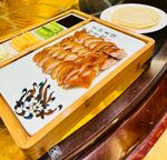 日式精美摆盘烤鳗鱼料理