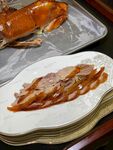 美味烤鸭与螃蟹美食展示