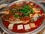 香辣烤鱼配豆腐等食材