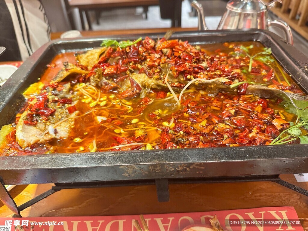 美味丰盛的特色烤鱼拼盘