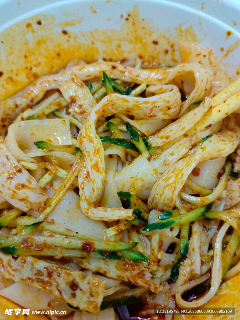 美味凉拌面