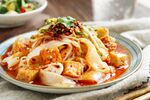 美味红油凉皮诱人食欲