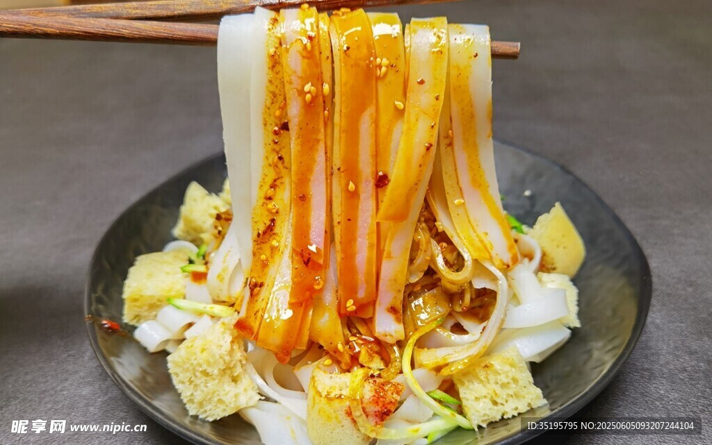 美味凉拌金针菇