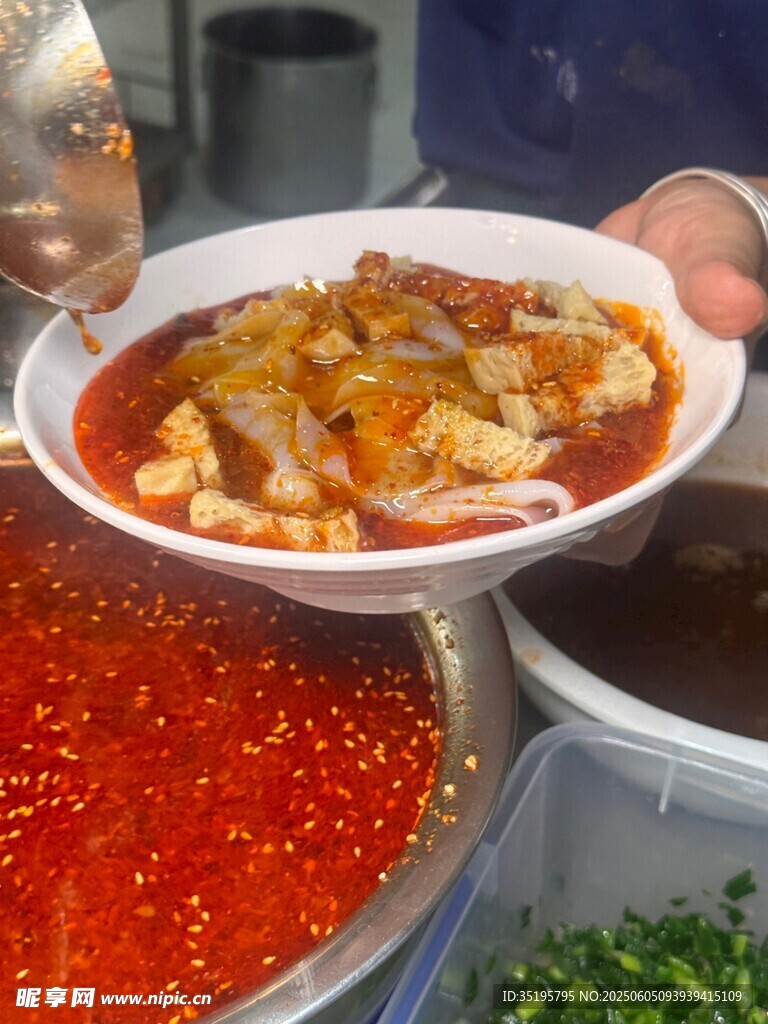 鲜香麻辣水煮鱼出锅啦