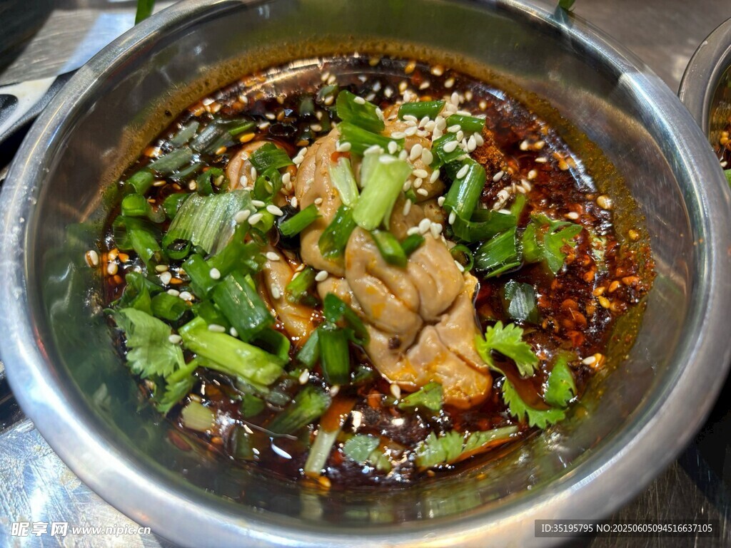 麻辣鲜香的美味水煮肉片