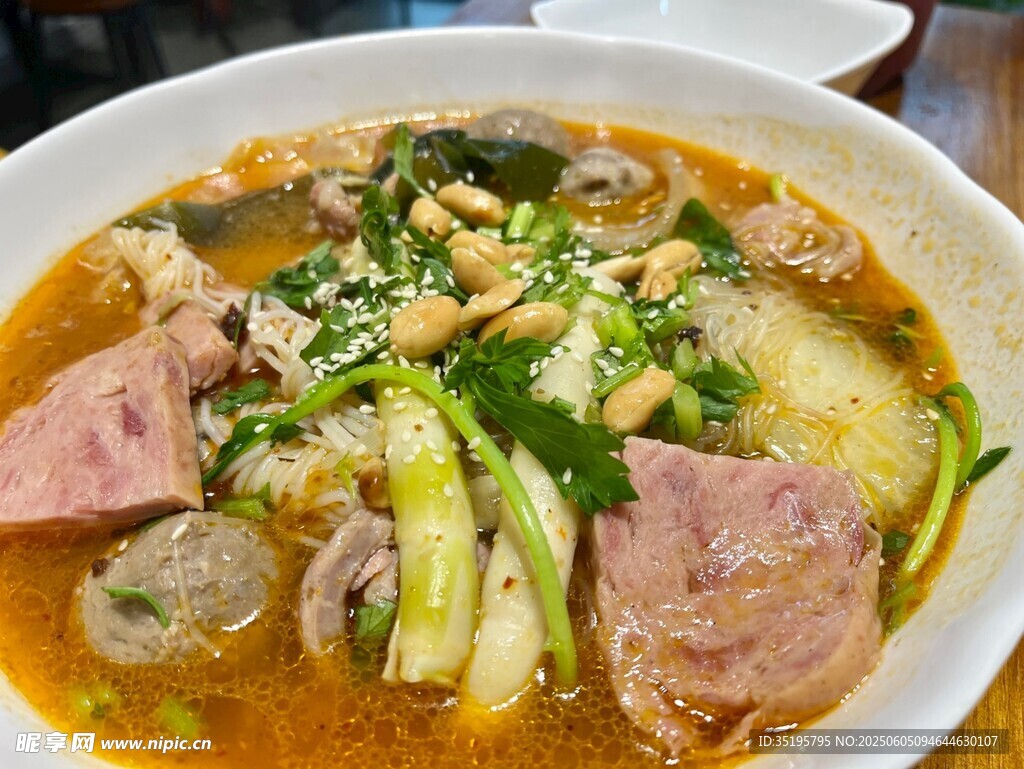 美味牛杂汤 营养又可口
