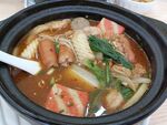 美味热气腾腾的砂锅美食