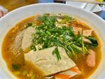 美味豆腐蔬菜汤面