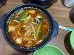 美味韩式豆腐汤诱人呈现