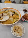 美味丰盛的单人餐食组合