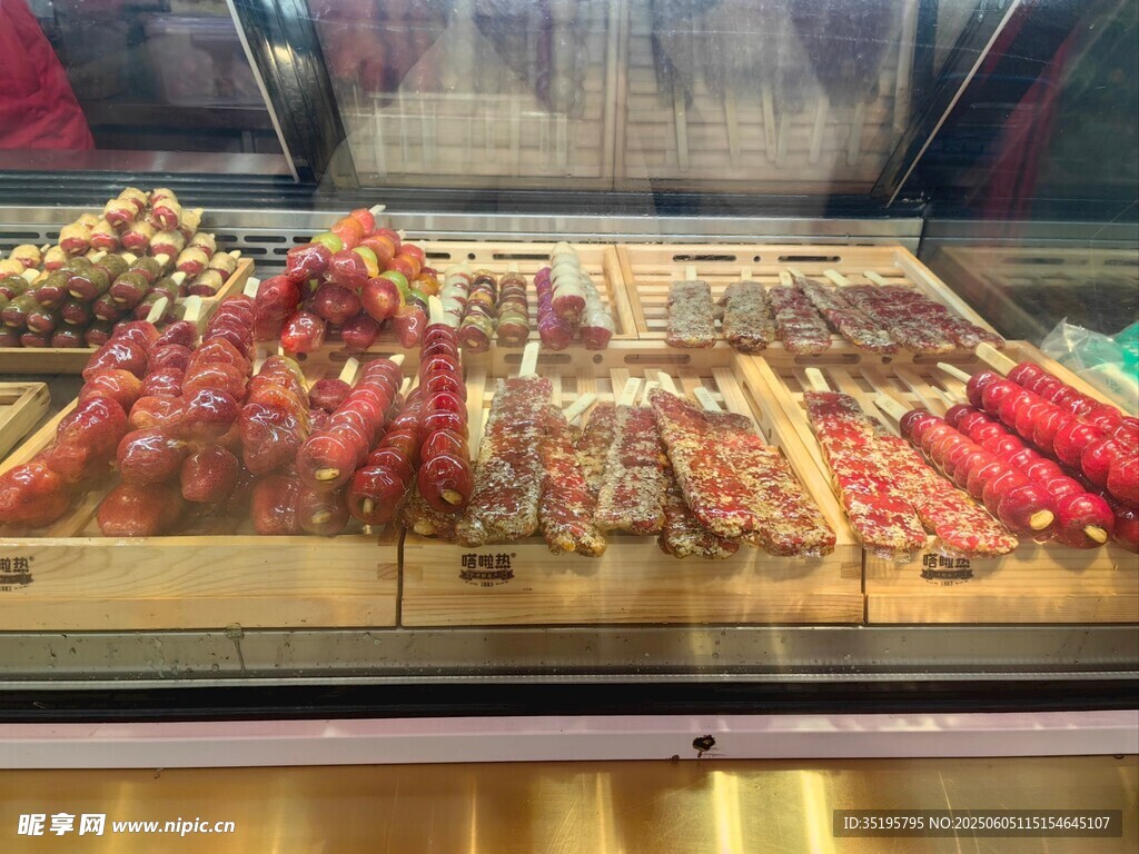 多样美味烤串陈列展示