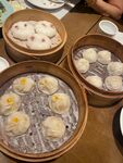 美味中式点心蒸笼美食
