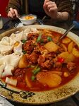 美味大盘鸡搭配面食