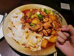 美味鸡肉拌面诱人瞬间