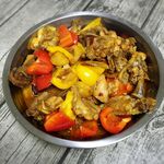 美味彩椒炖兔肉
