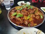 美味大盘鸡诱人上桌