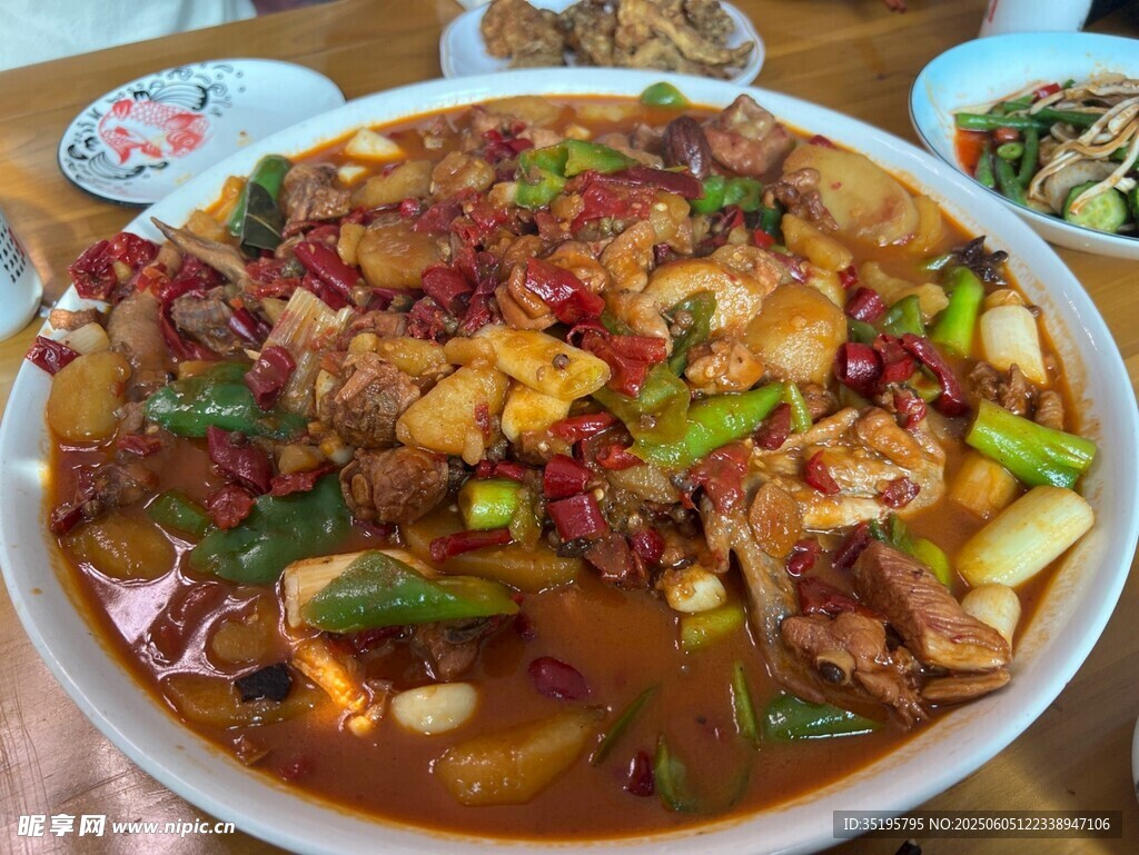 香辣可口的特色水煮肉片