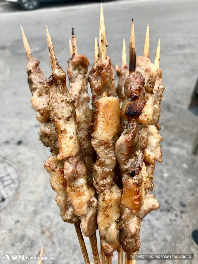 美味烤串诱人呈现